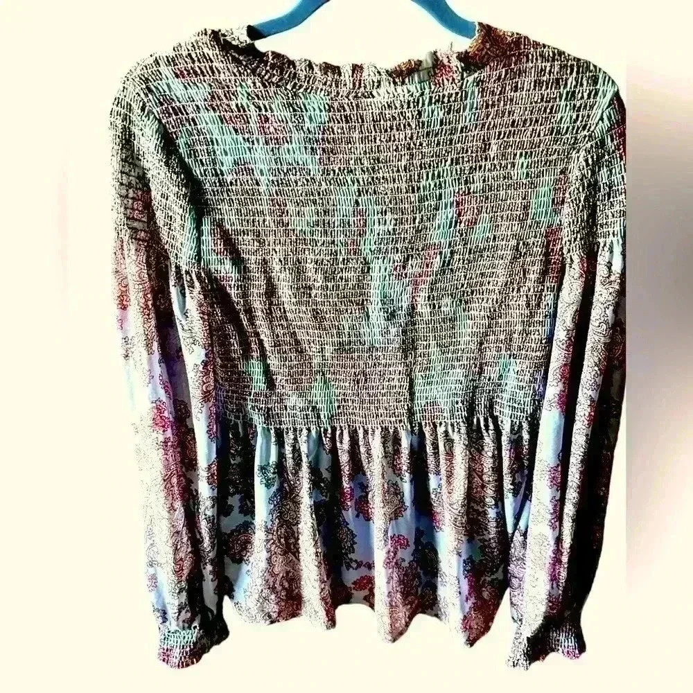 Anthropologie medium Boho chiffon long sleeve blouse by Akemi & Kin. - Picture 3 of 12